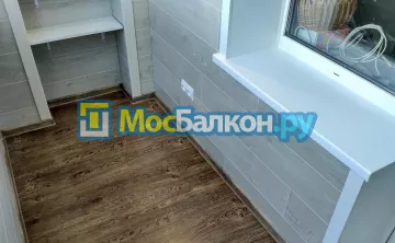 Отделка балкона и лоджии пластиковыми ПВХ панелями в Раменском от компании МосБалкон