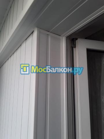 Остекление и отделка Г - образного балкона