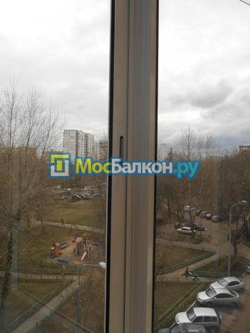 Холодное остекление на последнем этаже "хрущевки"