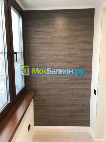 Отделка балкона и лоджии пластиковыми ПВХ панелями в Раменском от компании МосБалкон