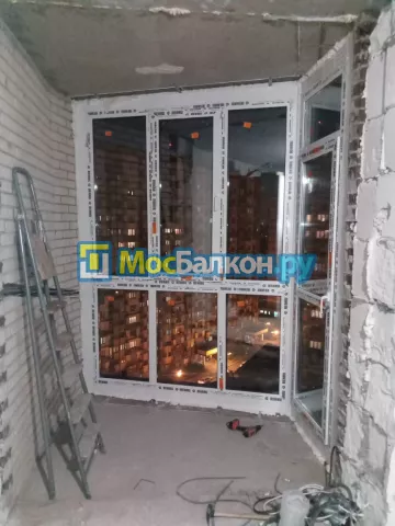 Панорамное остекление заказать под ключ по выгодной цене в Раменском от компании МосБалкон
