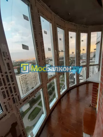 Панорамное остекление заказать под ключ по выгодной цене в Раменском от компании МосБалкон