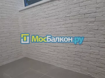 Цена на отделку лоджии декоративным камнем в Москве