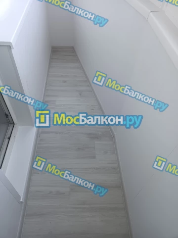 Отделка балкона и лоджии пластиковыми ПВХ панелями в Раменском от компании МосБалкон