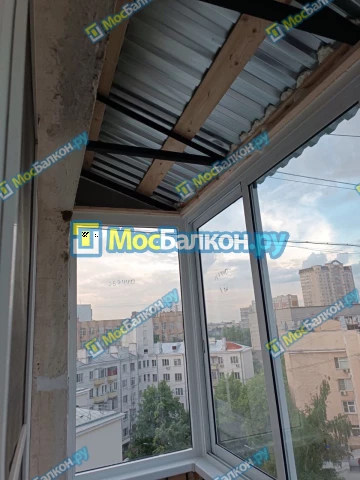 Крыша на балконе в Раменском монтаж и ремонт по выгодной цене от МосБалкон